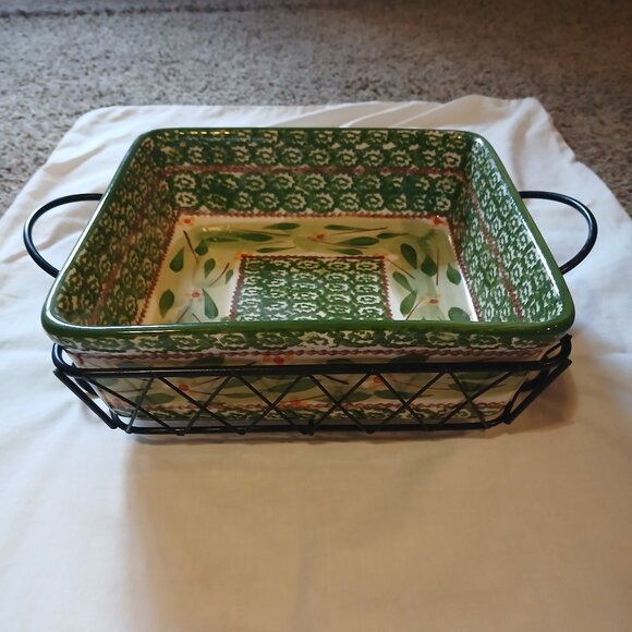 Temptations by Tara - Picture 1 of 3